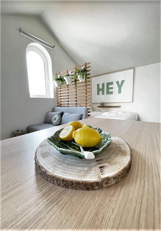 Hey Studio - Free Parking And Smart Tv アヴェイロ エクステリア 写真